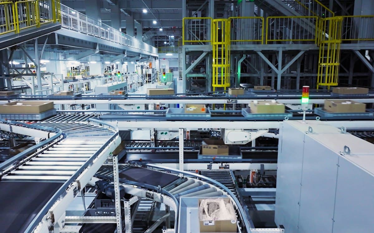 IoT 2026: From Smart Homes to Smart Factories, How Connectivity Is Transforming Business Operations